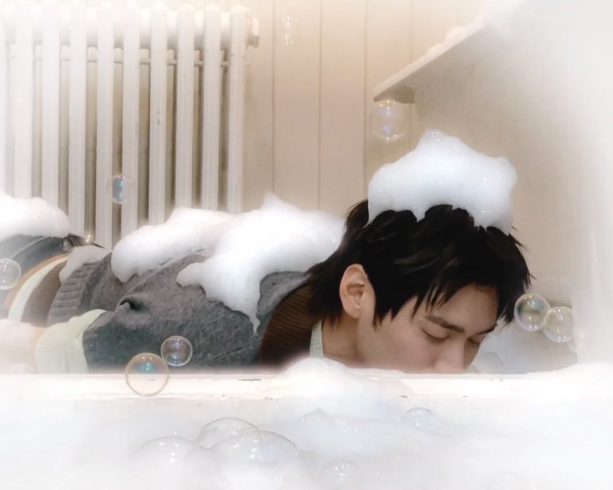 myloveallyours's tweet image. 🛁
