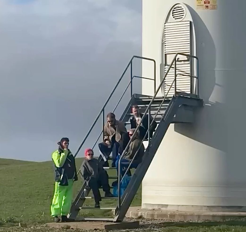 fontaines files tweet media