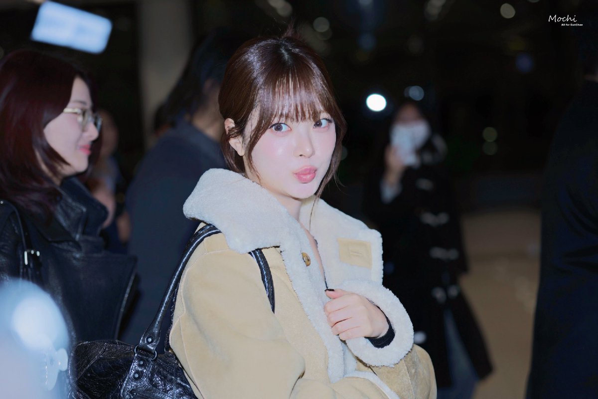 Mochi_for_hec's tweet image. 260118

#LE_SSERAFIM #르세라핌
#HONGEUNCHAE #EUNCHAE #홍은채 #은채