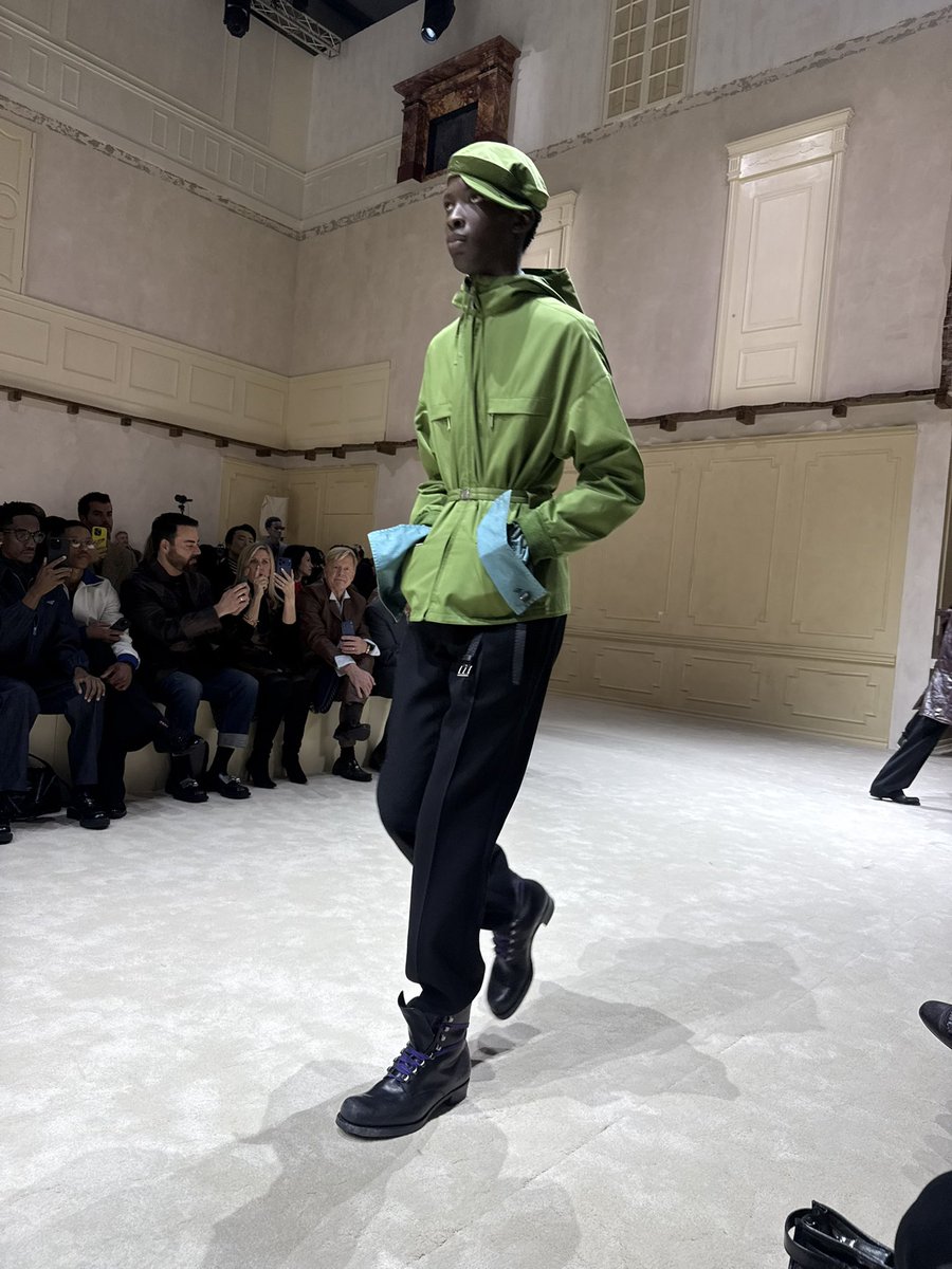 alexanderdroth's tweet image. PRADA FW26