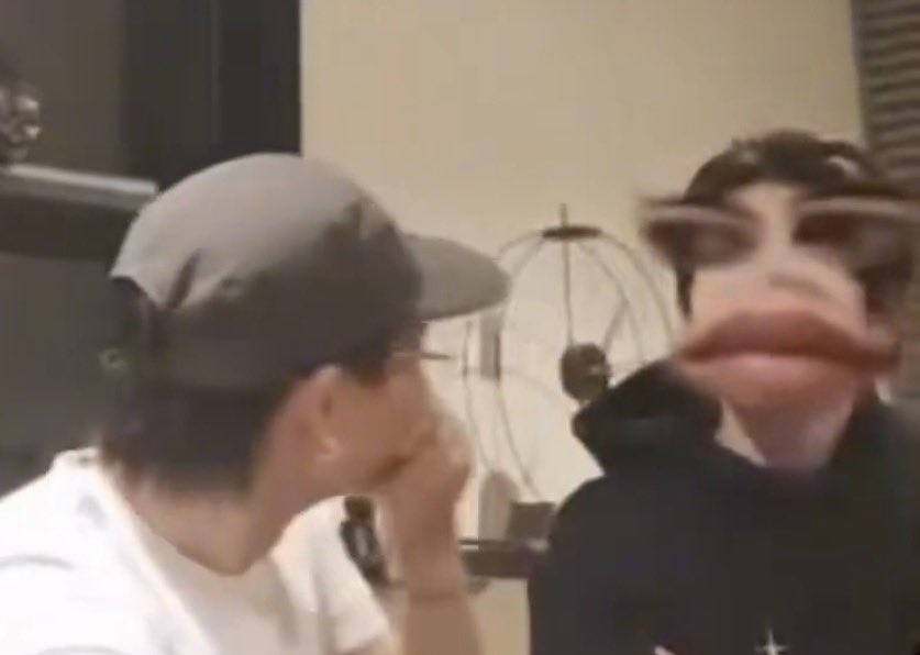 เคะงอน เมะขำ