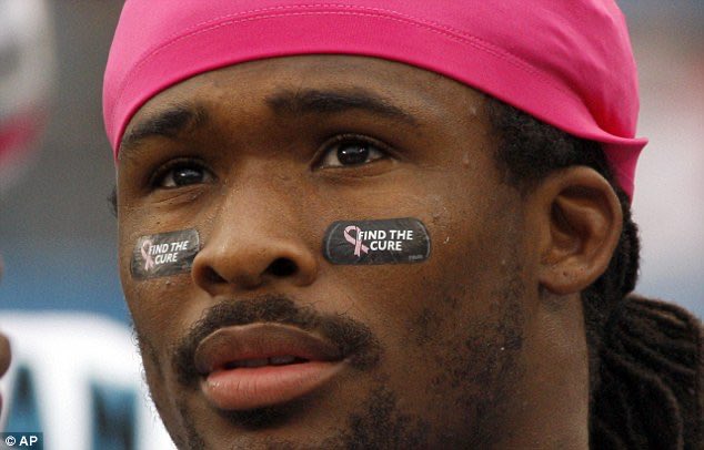 They fined DeAngelo Williams for wearing “find the cure” after his mom died from breast cancer