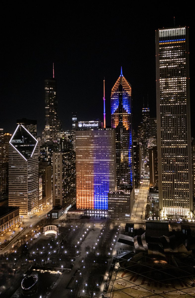 𝐿𝒾𝓈𝒶 𝐵𝑜𝓌𝓂𝒶𝓃 tweet media