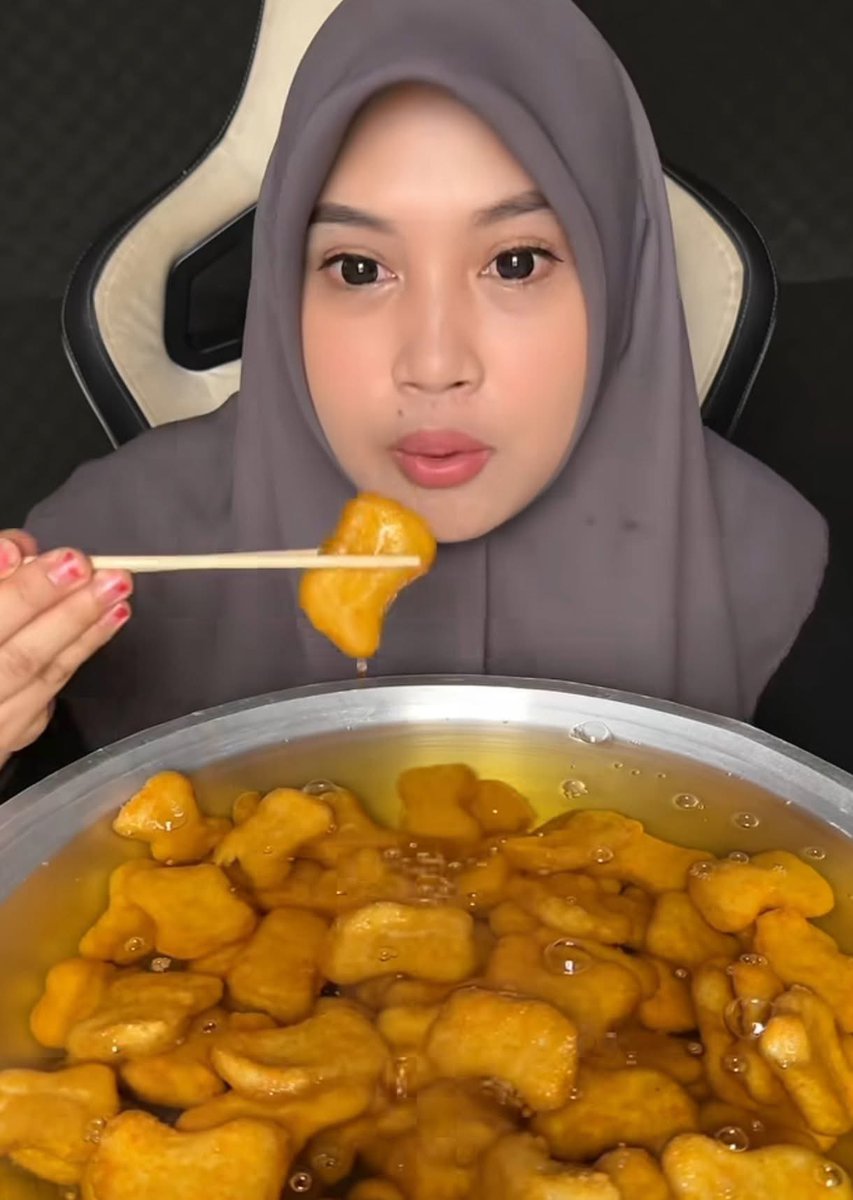 sosmedkeras's tweet image. 99x panggilan tak terjawab dari Donal trump