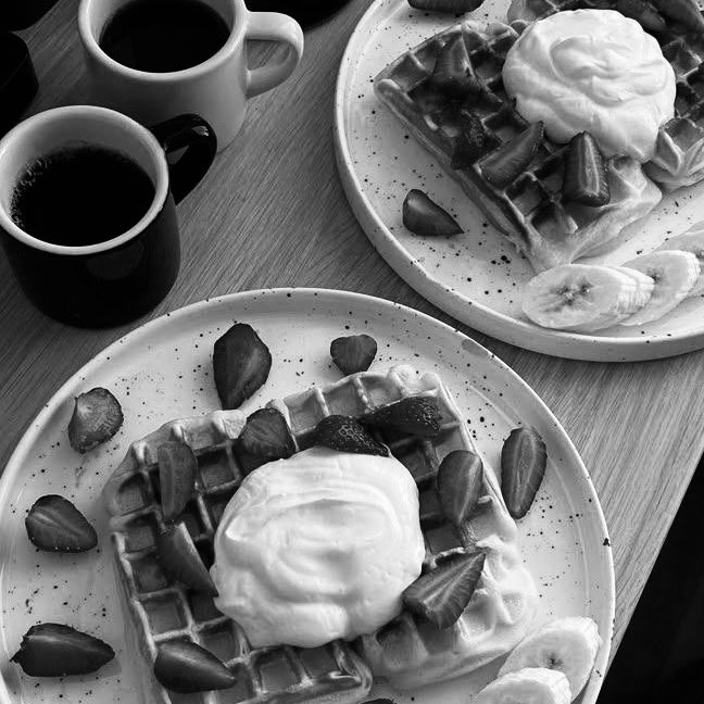 из-за любви.