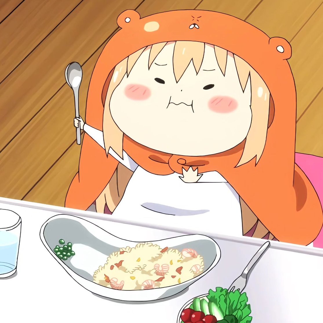 pp_as's tweet image. 電車で大きな荷物を持った人に足を踏まれて痛い 🍴