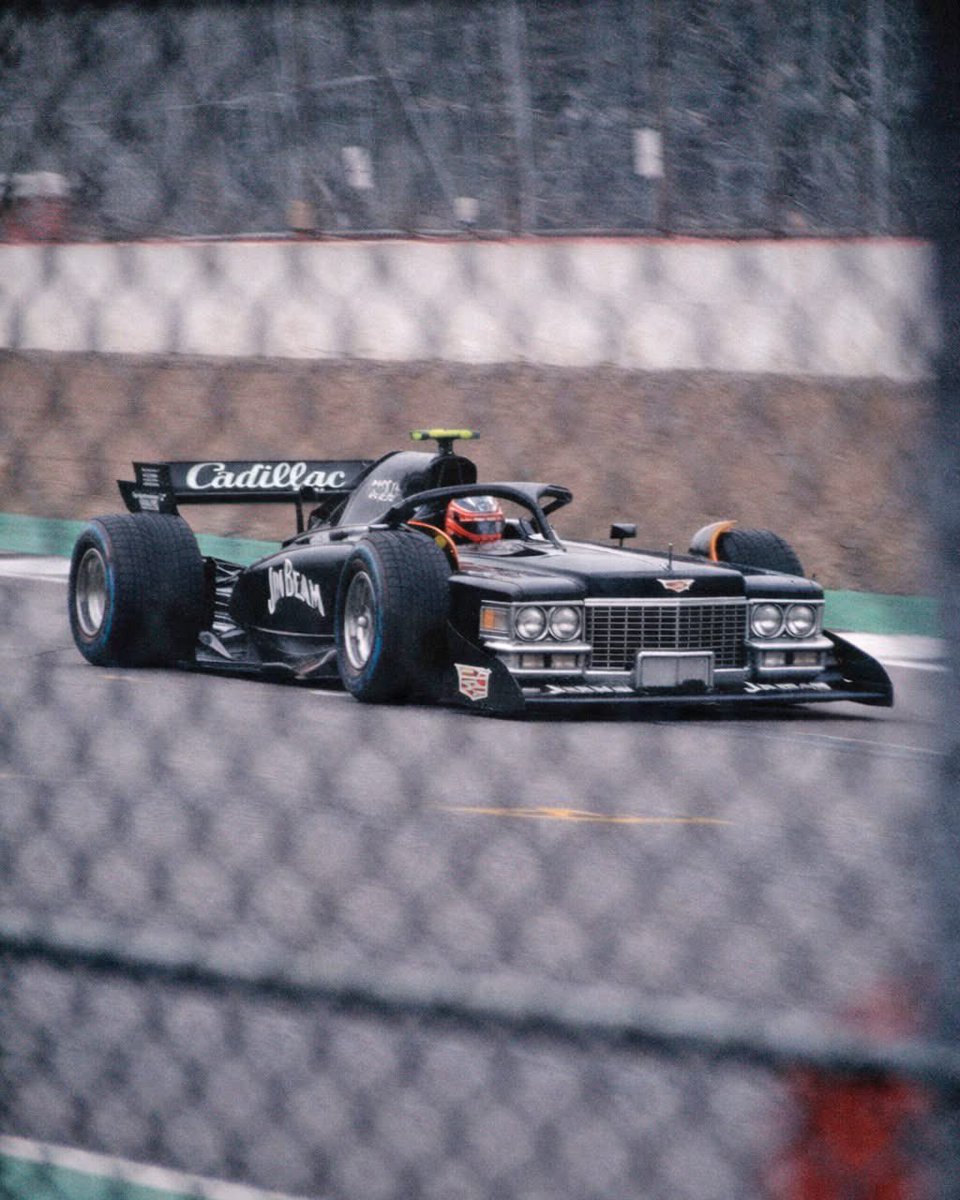 Aston Martin F1 updates tweet media