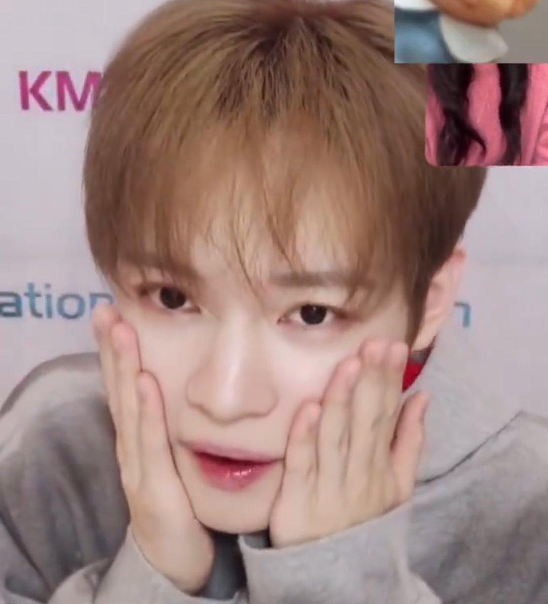 salt_1935's tweet image. 잠만 이것도 너무좋은데ㅜ.ㅜ