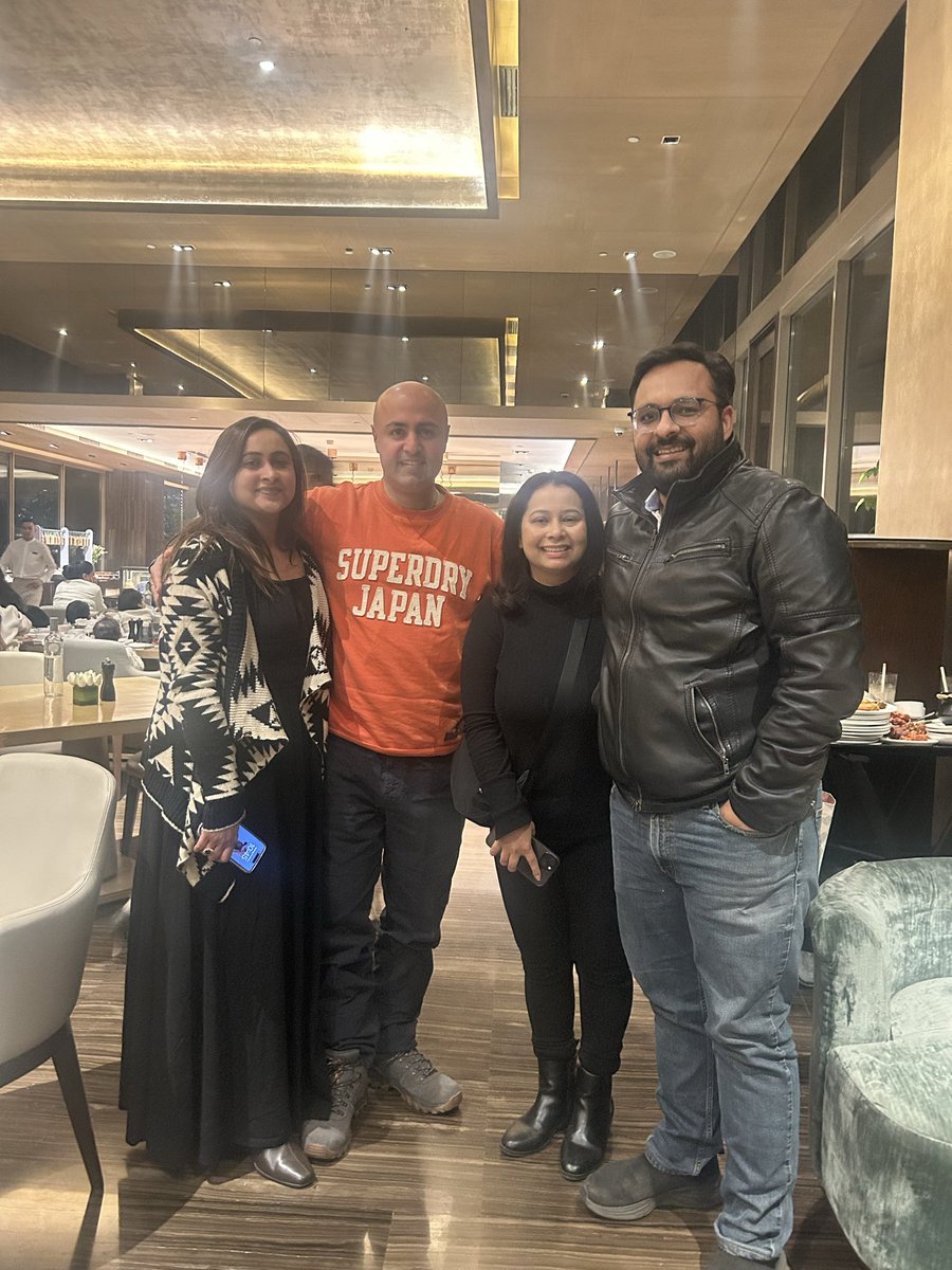 themaxfacguy's tweet image. Chance meet with @AdityaRajKaul at Roseate house, New Delhi .
Have been following his X account for more than 7-8 years for all updates of geopolitical events unfolding world over and especially in Kashmir .