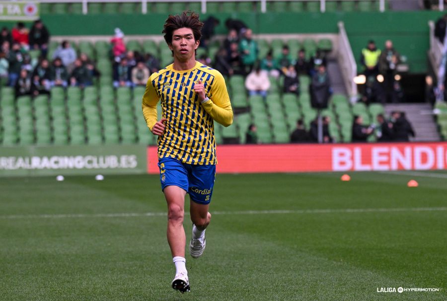 📣 El compromiso de Miyashiro con la UD Las Palmas 🇯🇵💛⚽
Foto: <a href="/LaLiga/">LALIGA</a> 📸
#RacingLasPalmas #LaUnionHaceLasPalmas 
#GranCanaria #PasionAmarilla 
Síguelo aquí 👉🏾 acortar.link/0os9rN