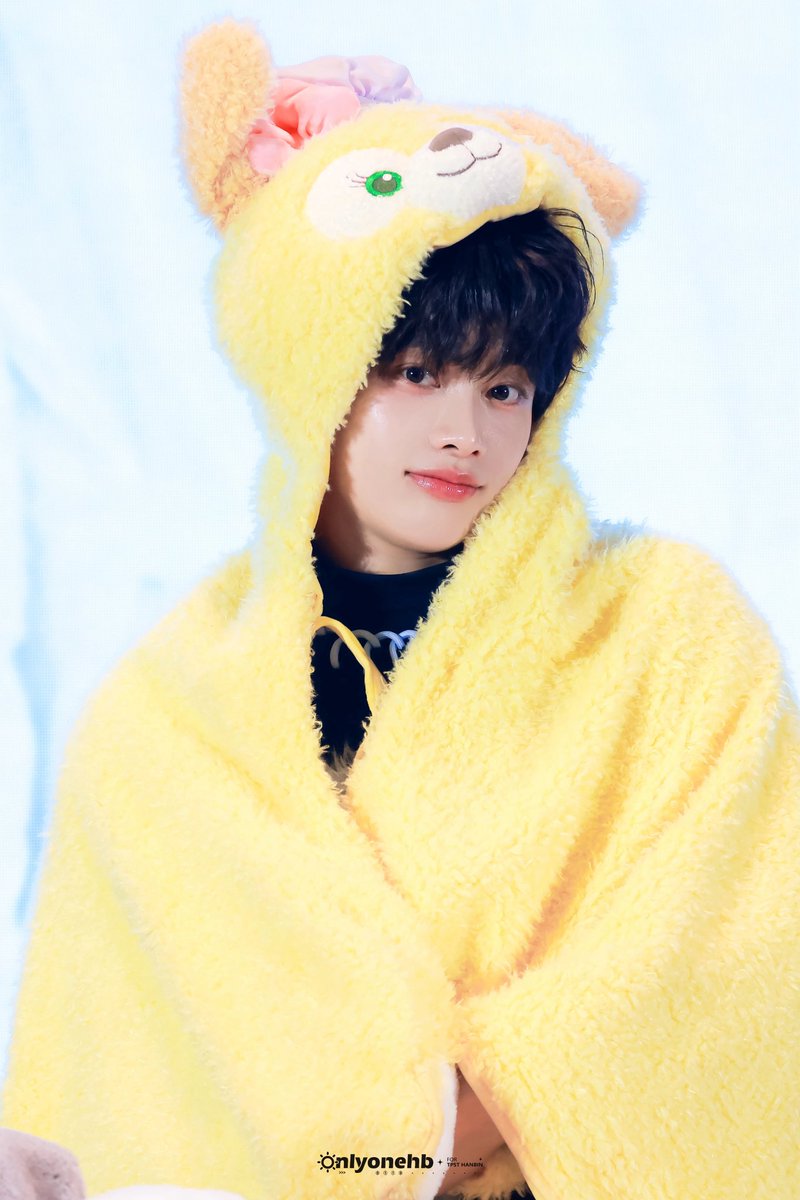 OnlyOne_HB's tweet photo. ღ 251227 항저우 팬싸 HQ ღ

#템페스트 #TEMPEST 
#HAPPY_HANBIN_DAY
#한빈 #HANBIN #TPST #B_IN_LOViE https://t.co/z3ZDUsXS6I