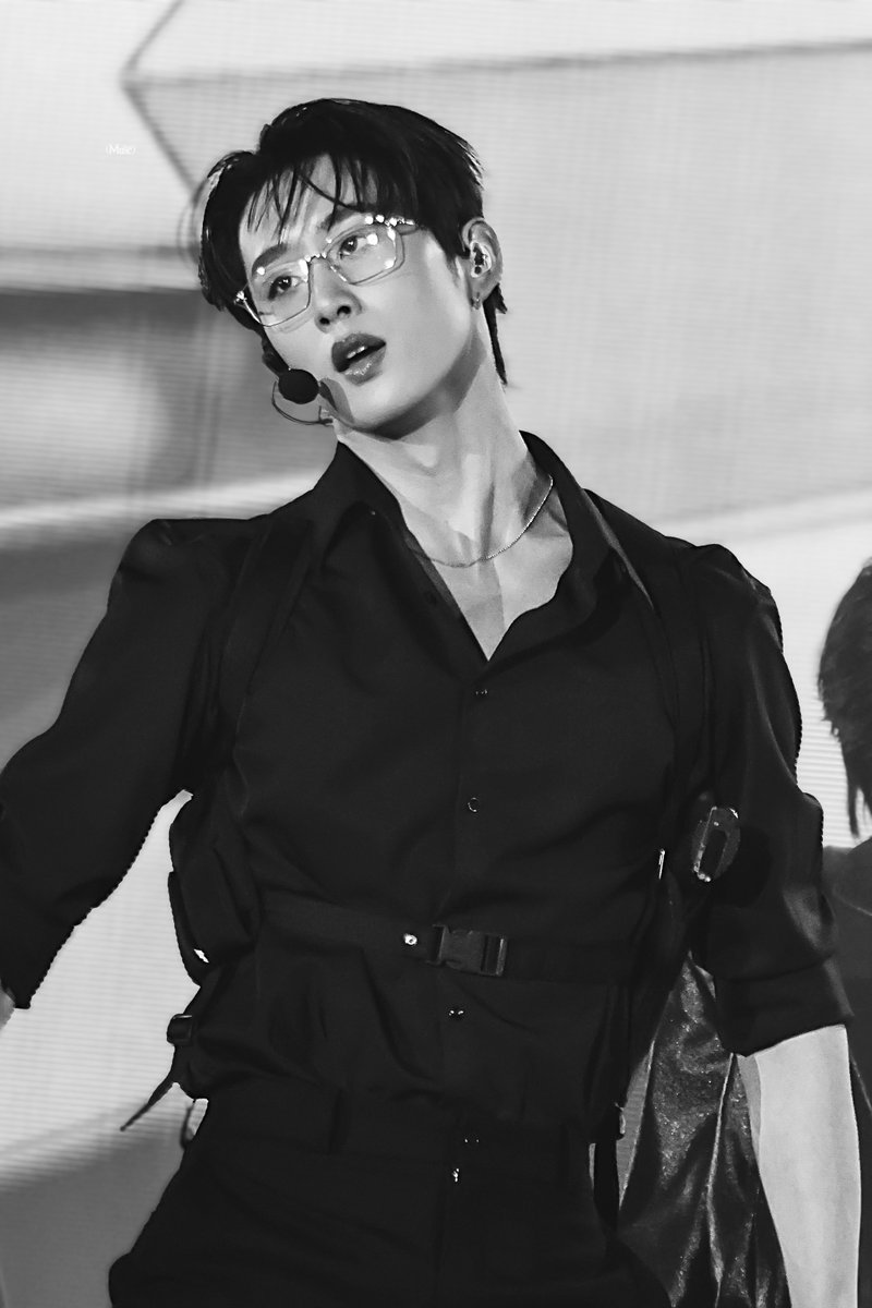 Muse0519's tweet image. 260118 #MeAndTheeSeriesAfterParty 
#est_rvp @EstRvp