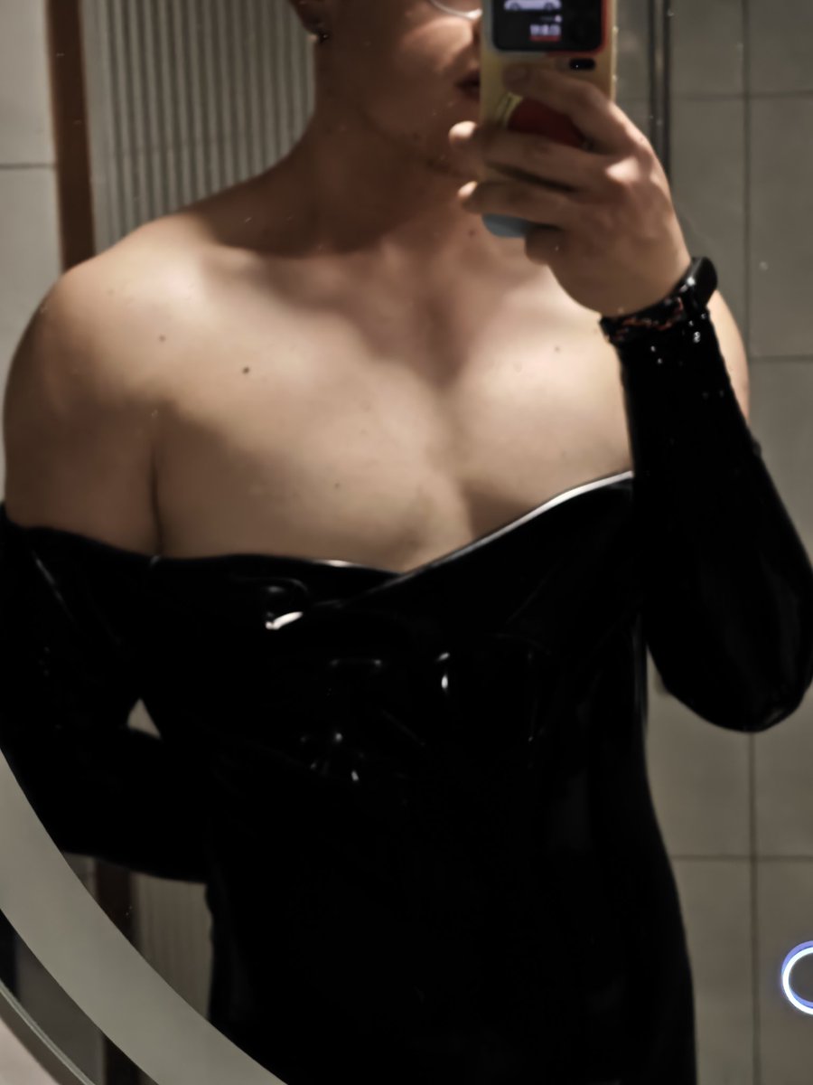 光光喜欢玩胶 tweet media