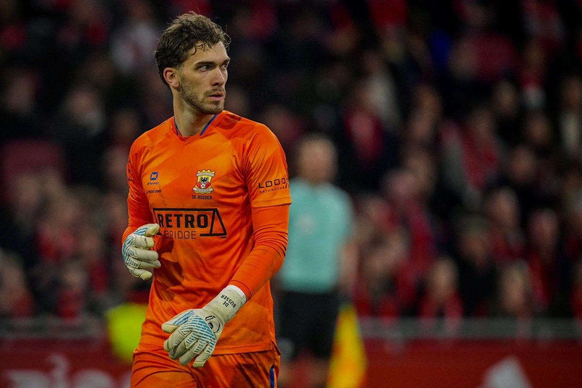 Bussi06's tweet image. Puntje meegenomen uit Amsterdam na de 2-2 gisteren tegen Ajax 🦅 @goaheadeagles @jaridebusser #goalie #stepbystep #blijvenwerken #genietenvankleinedingen