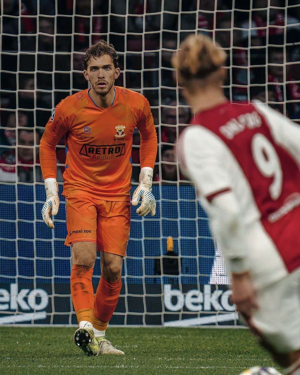 Bussi06's tweet image. Puntje meegenomen uit Amsterdam na de 2-2 gisteren tegen Ajax 🦅 @goaheadeagles @jaridebusser #goalie #stepbystep #blijvenwerken #genietenvankleinedingen