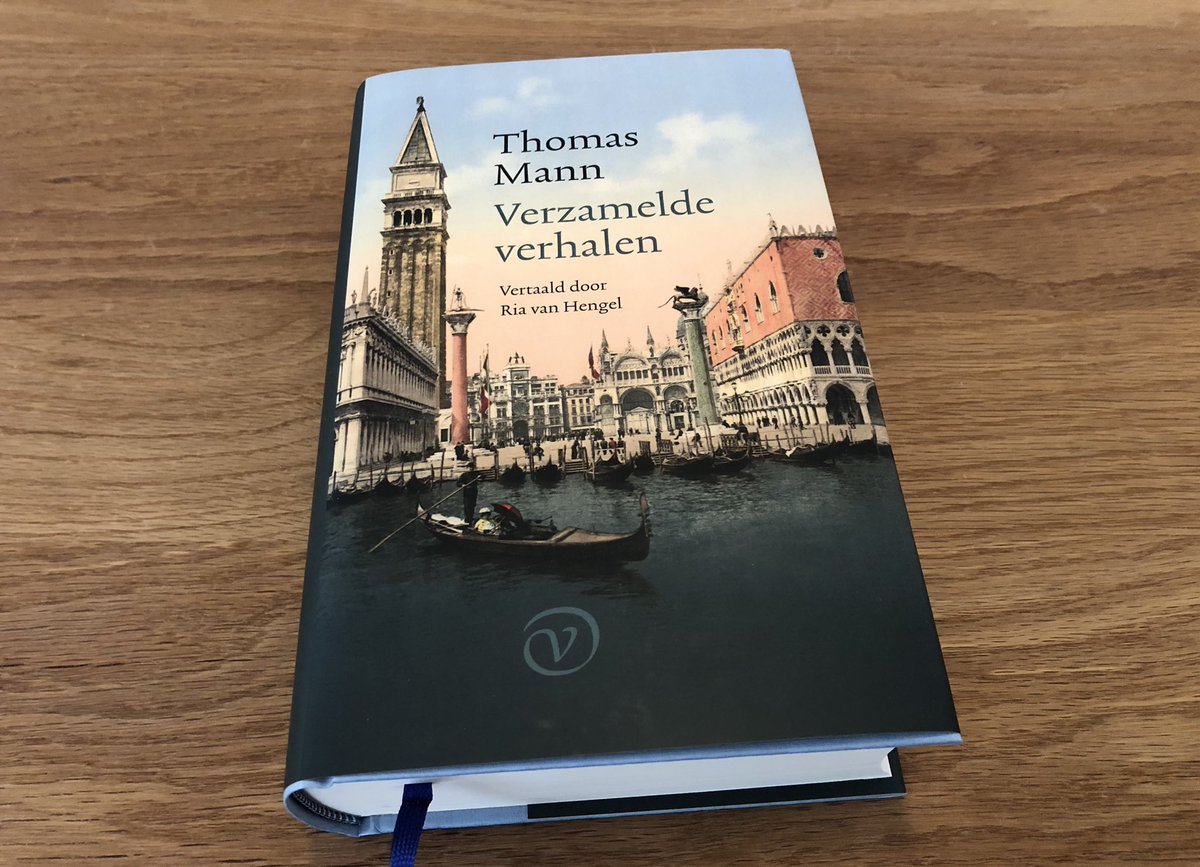 hansjager's tweet photo. Een prachtige uitgave bij de boekhandel: ‘Verzamelde verhalen’ van Thomas Mann. Bevat De dood in Venetië, Tonio Kröger en andere verhalen en novellen die niet eerder in het Nederlands zijn verschenen. Vertaald door Ria van Hengel. Gebonden met leeslint. #literatuur #ThomasMann https://t.co/iNRMUqg7dR