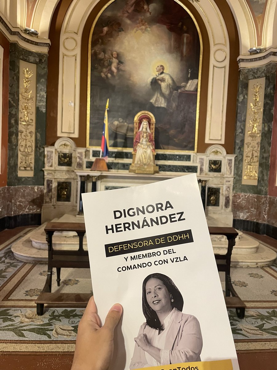 Por ti Dignora y por cada mujer que resiste dignamente el encierro criminal del régimen chavista. 

#QueSeanTodos ❤️‍🩹🇻🇪