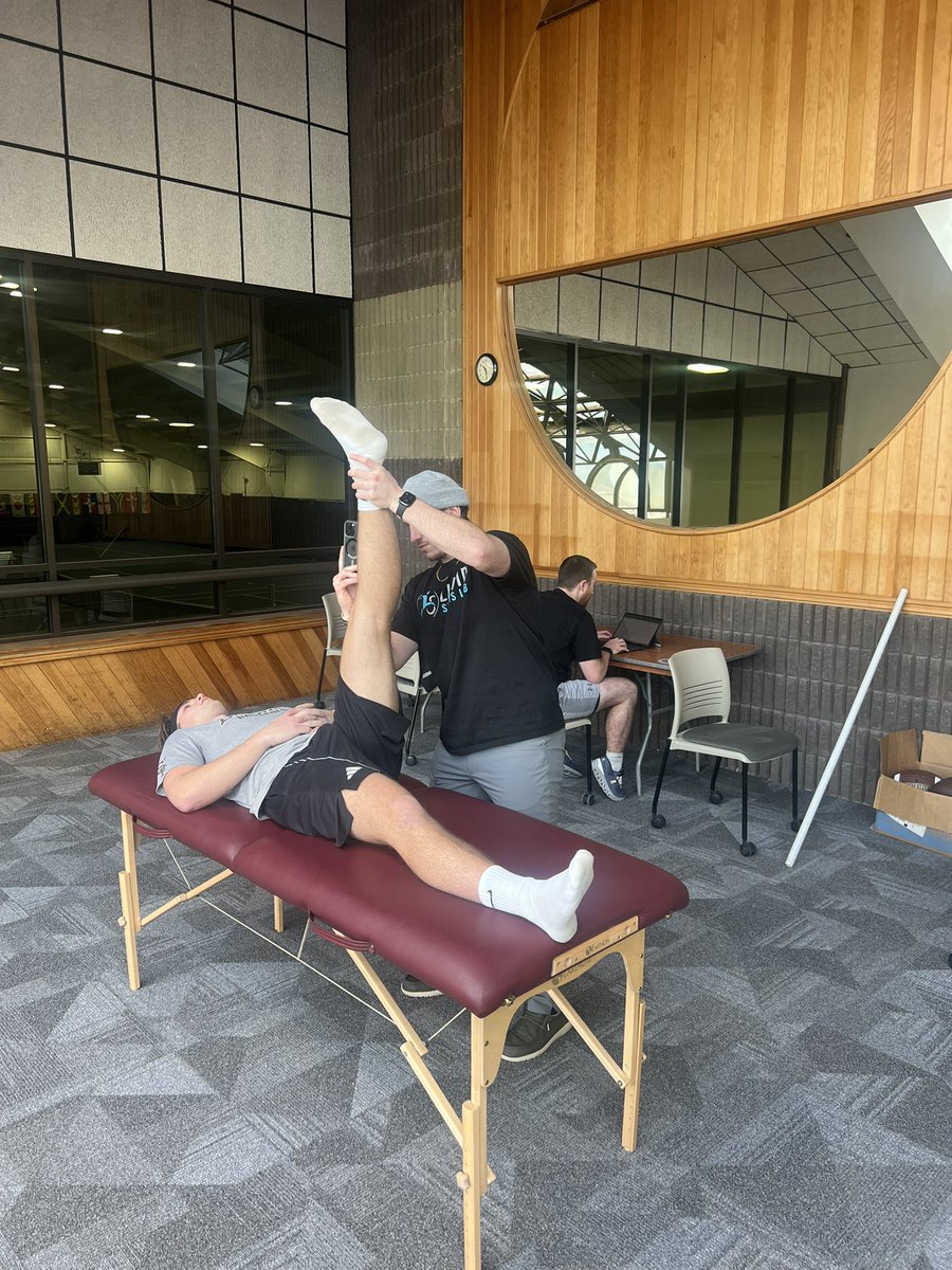 Coach Razz tweet media