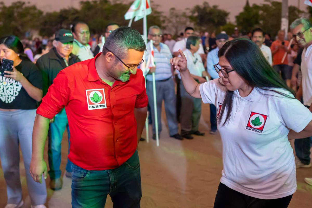 Desde Alto Trujillo seguimos recorriendo el Perú, el pueblo despertó y sabe que la lucha es en contra del pacto mafioso que gobierna el Congreso y tiene a Jeri como su peón.