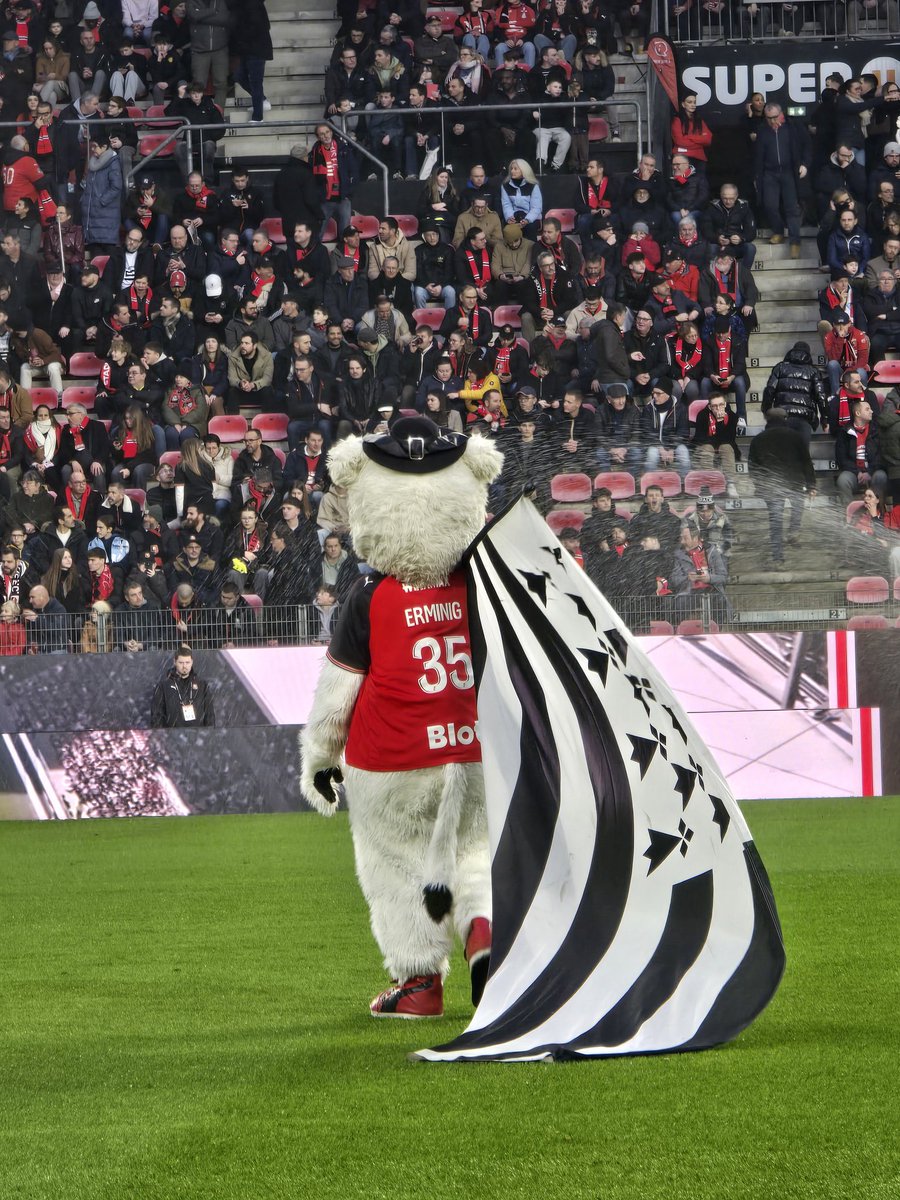 Place au traditionnel 𝐁𝐫𝐨 𝐠𝐨𝐳𝐡 𝐦𝐚 𝐳𝐚𝐝𝐨𝐮. #SRFCHAC