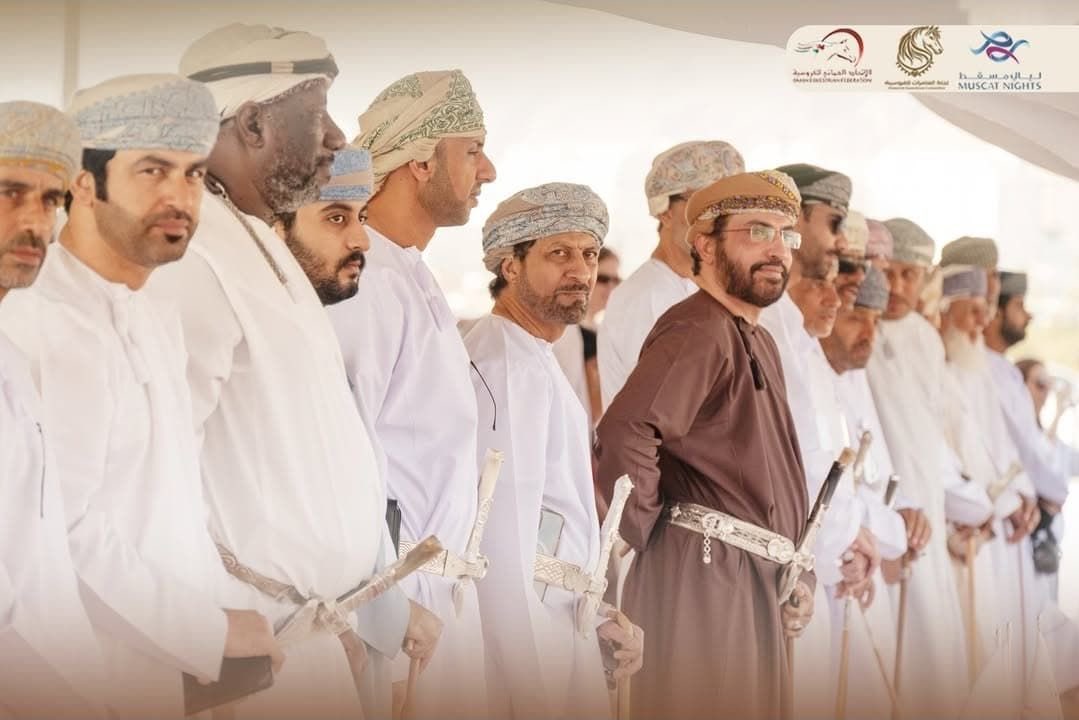 samail_frwsyt's tweet photo. مشاركة اللجنة في عرضة الخيل التقليدية بولاية #العامرات ، ضمن فعاليات مهرجان #ليالي_مسقط ، بنتظيم من (لجنة العامرات للفروسية) تحت رعاية الشيخ حامد الحمر نائب والي العامرات، وسط حضور جماهيري كبير وفقرات متنوعة.@MuscatNightsOm https://t.co/jsEEteGsVS