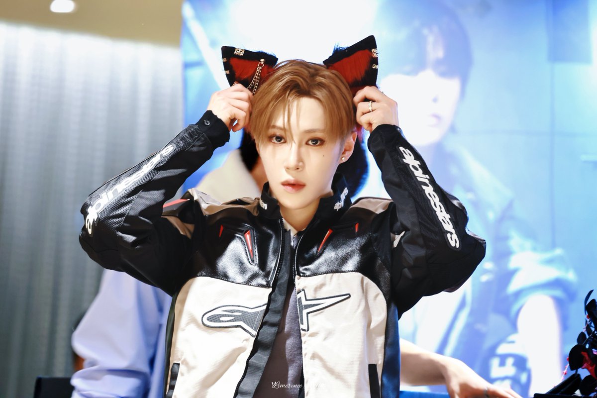 Limerence_0707_'s tweet image. 260118

올리브영 팬싸

#ARNO #아르노 #ALD1          
#张家豪  #アルノ
#ALPHADRIVEONE            #알파드라이브원