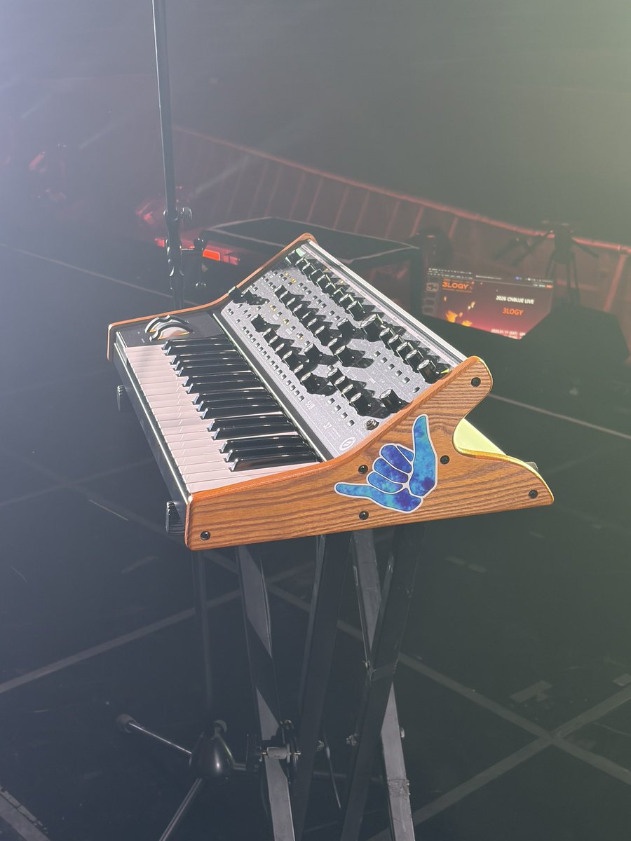 정용화 tweet media