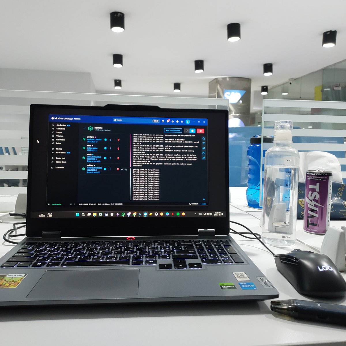 Elذeeb tweet media