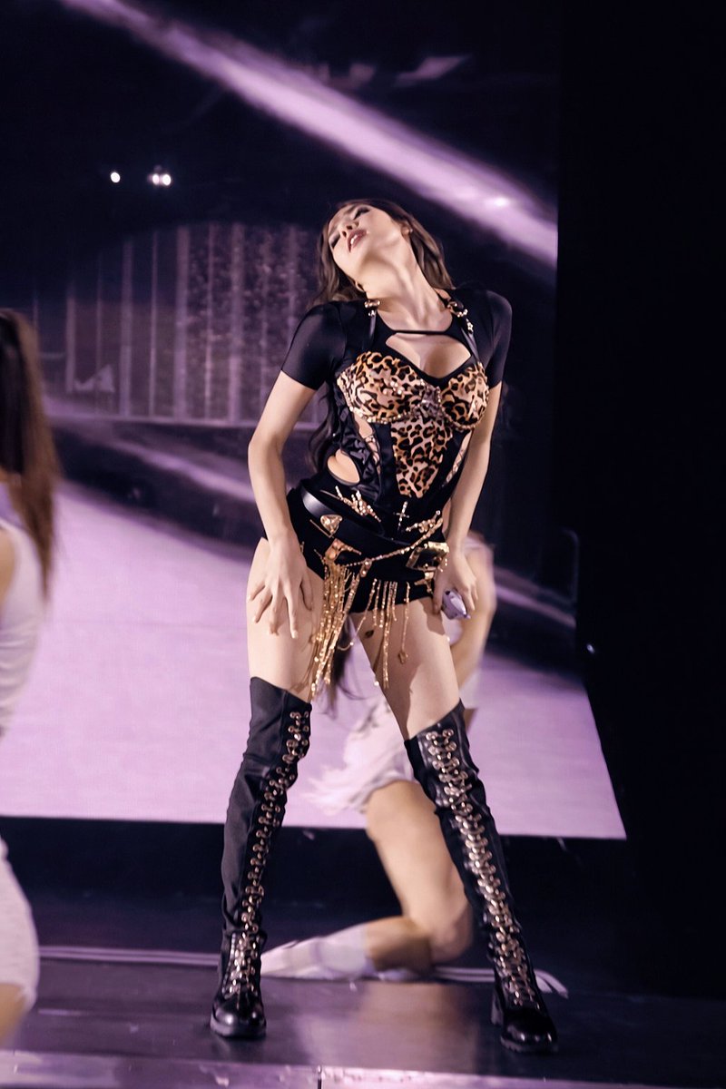 PopKmmm68917's tweet image. #LISA in Tokyo