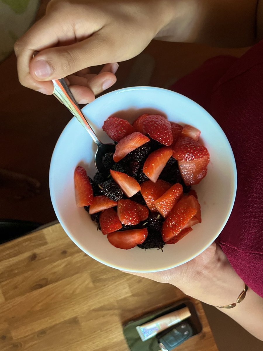 bags by clairo tweet media