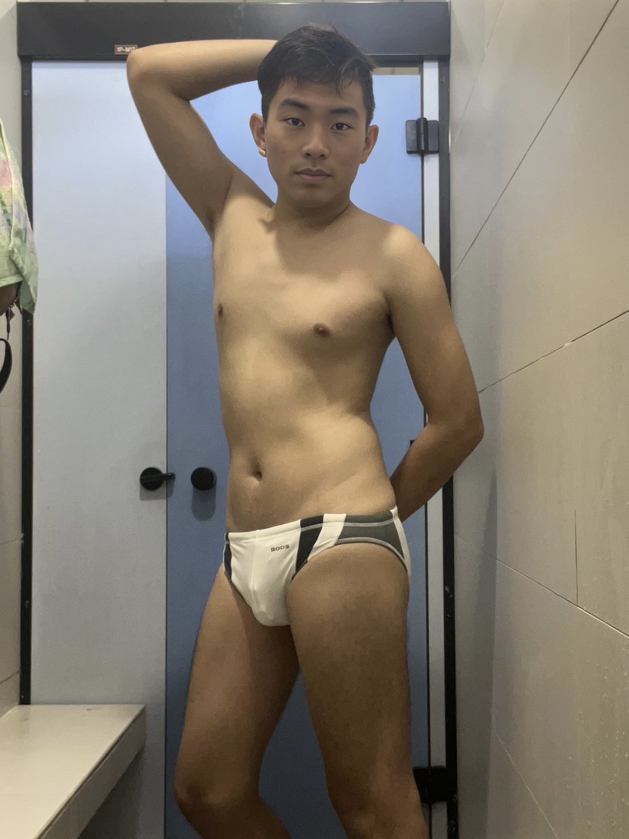 j_harven's tweet photo. It’s there, whether they see it or not.

#chastity #lockedinspeedos 

@GayChastityRTs https://t.co/1yvi559Oal