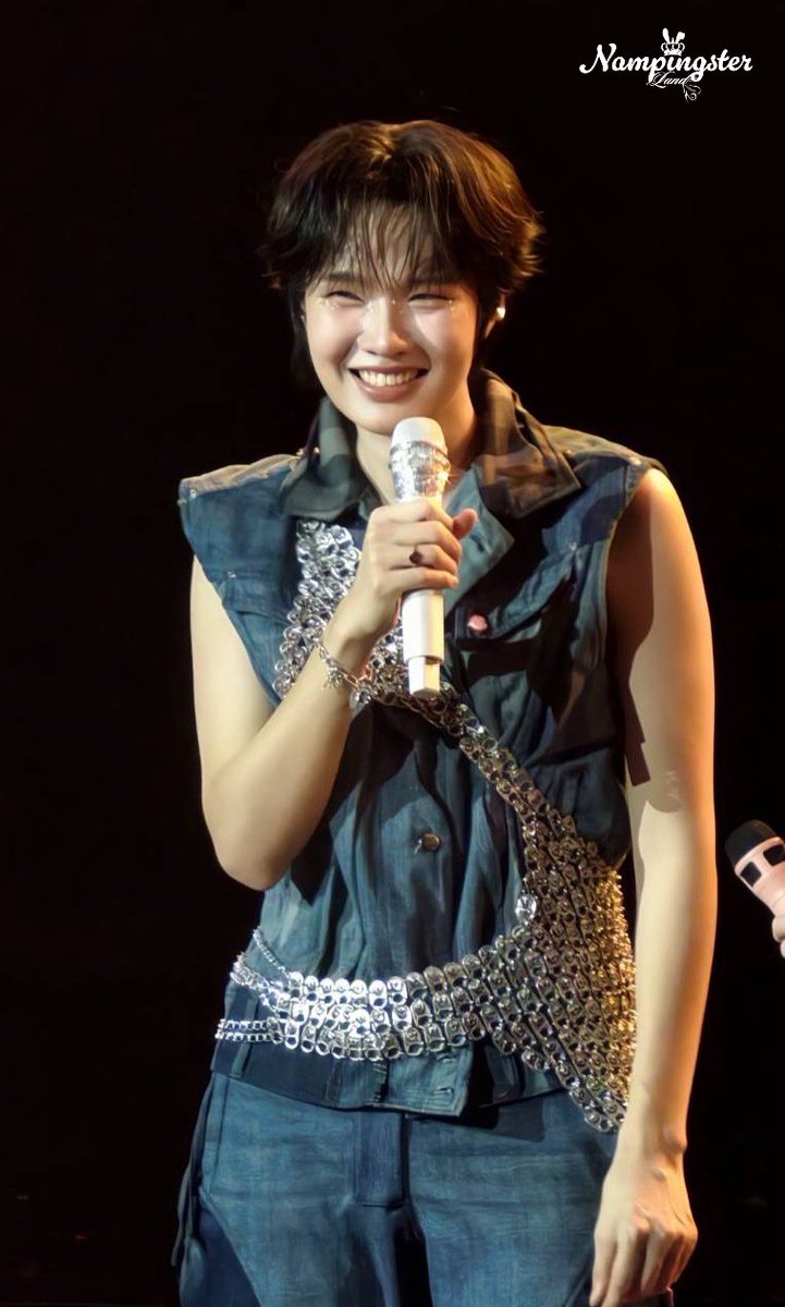 NampingsterLand's tweet image. ออร่ามาดาม 💋

GOLDEN TIME KNP TFO
#KhemjiraConcertDay2