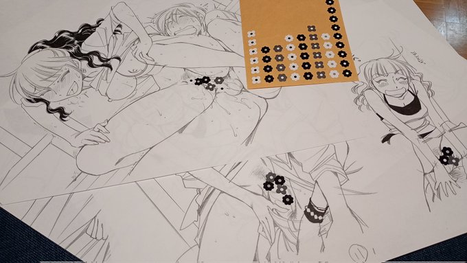 黙々とお🌼のシールを貼る夜更けかな…🙄 