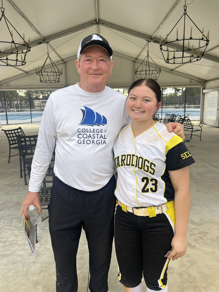 Brooke Raymond tweet media