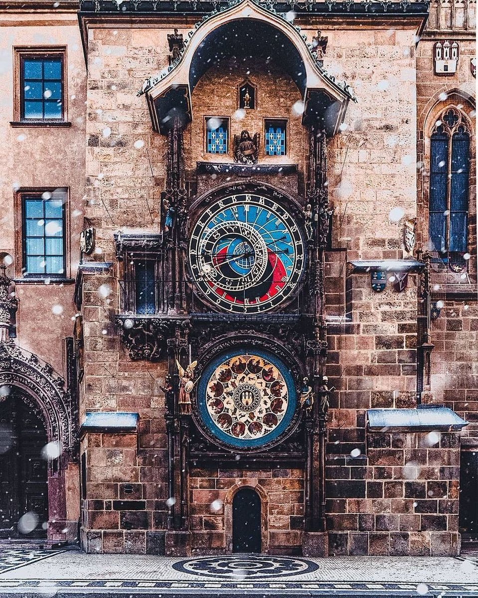 Prague Astronomical Clock, installed in 1410… crazy that this thing is still working 600+ years later.