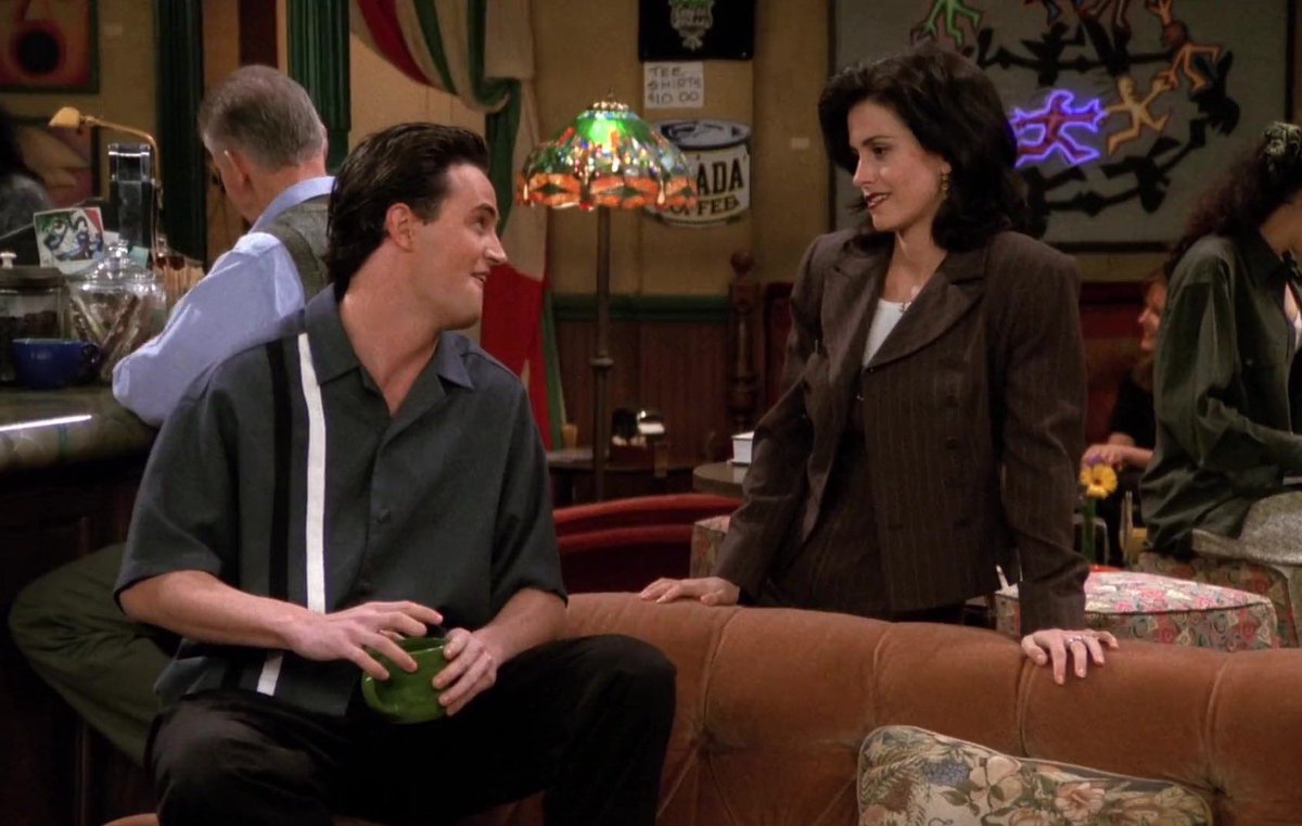 mondlerthinker's tweet image. chandler and monica looking at each other &amp;lt;3