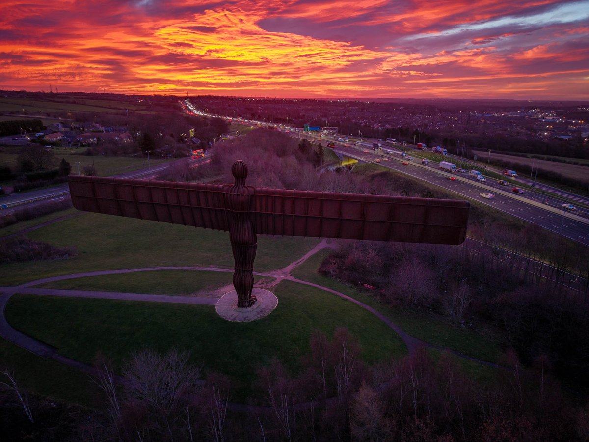 Rowtography_'s tweet image. Today’s photography theme is FIERY SKY

👉Reposting favs - Like and Repost your favs

📷ONE PHOTO ONLY - NO LINKS - OWN PHOTO ONLY

#rowcase #photographychallenge