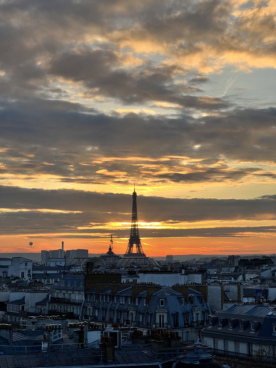 Sandrine Andro 📱💻🤹‍♀️☕️ tweet media