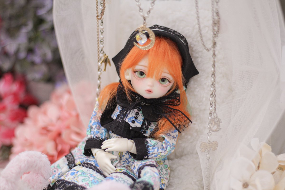 루츠 마들렌, 몽상극장 블루데이지 의상 입혔다...^^♡
<a href="/mongsangtheater/">🌜몽상극장(MongsangTheater)🌛</a>