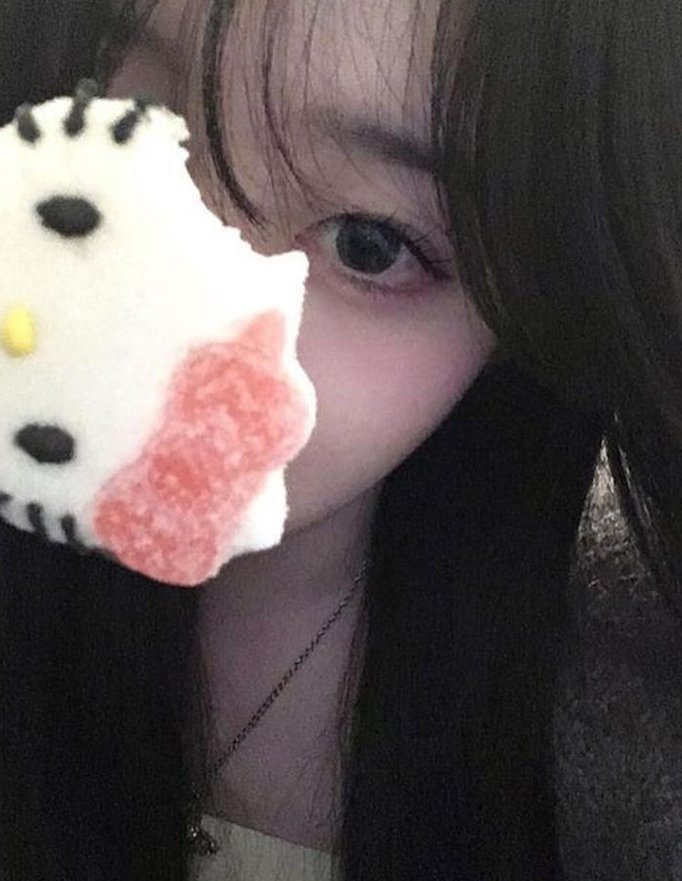 almostoff's tweet image. たった今の椅子は無理 🌖