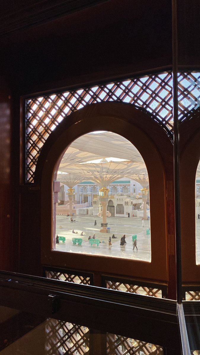 Hajjory98's tweet photo. طيْـبةُ الطيّـبة 🤍🌴 https://t.co/nzagnJwdRb