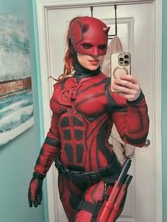 ranisoni009's tweet photo. #femaledaredevil #elektra #comics #cosplay https://t.co/NZG37raqGY