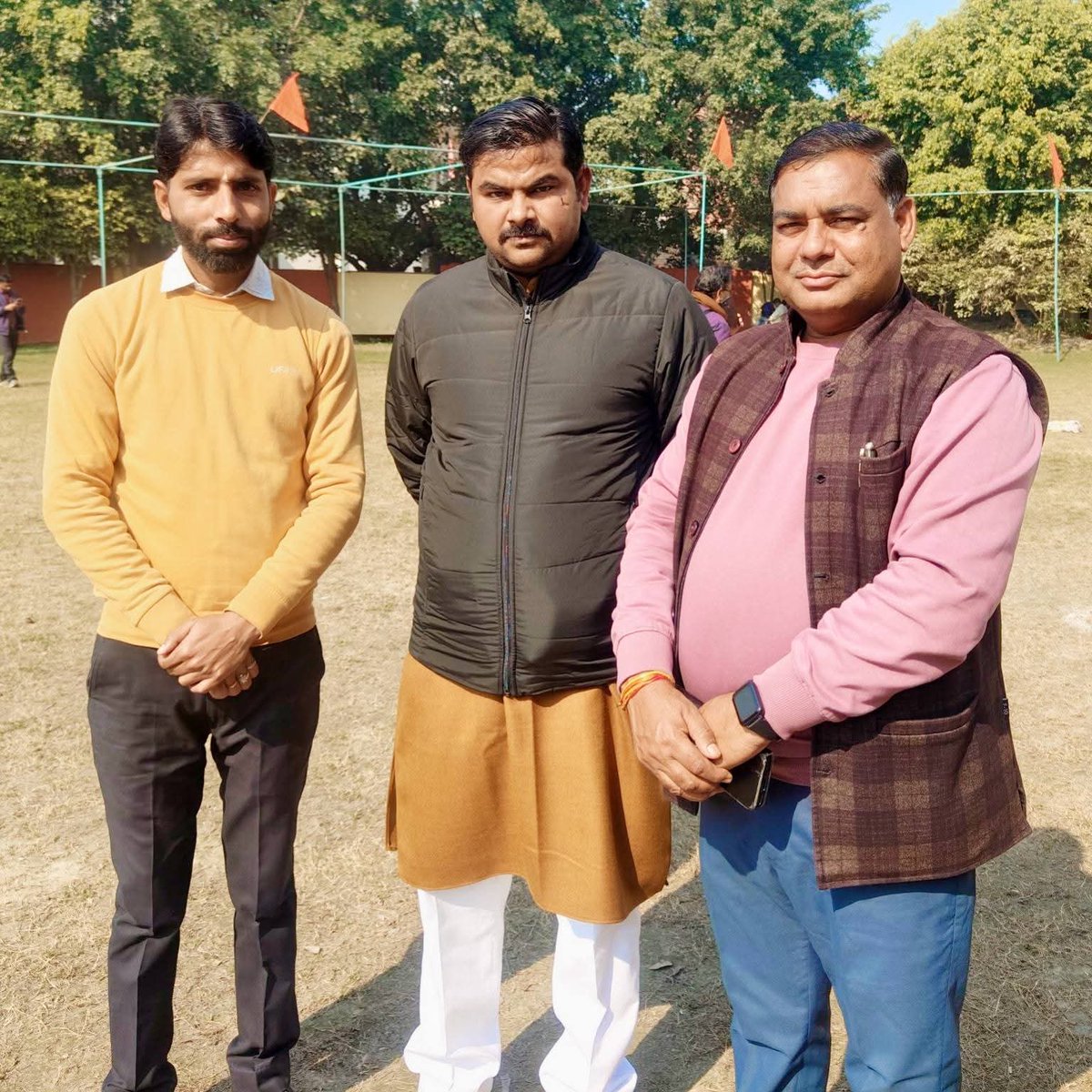 vimalbrambaba's tweet photo. 🚩 विराट #हिंदू_सम्मेलन पलिया में रहना हुआ।🚩🙏

#RSS100Years #भारतमाताकीजय #हिंदू #मिशन2026 #बीजेपी #BJP4IND @BJP4UP @oprajbhar @Sunilsingh4Bjp @mppchaudhary @ajaymishrteni @romisahniBJP https://t.co/Sw9b5f58eT