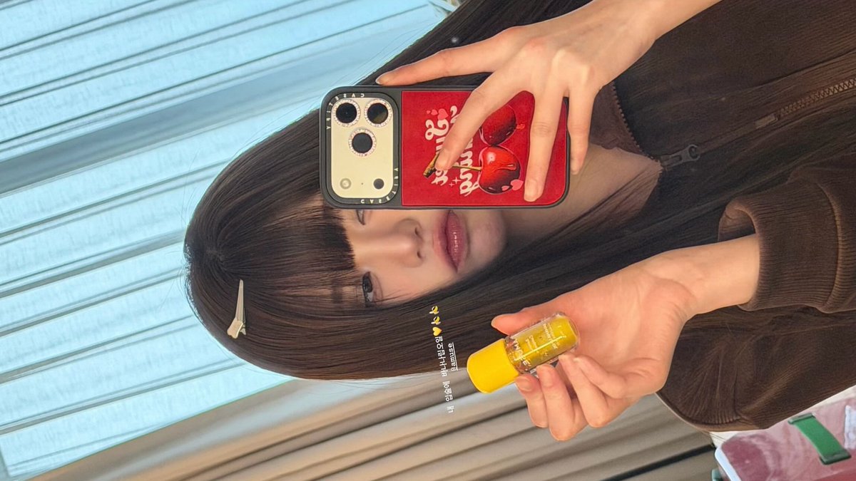 W's today featured essential with amuse!