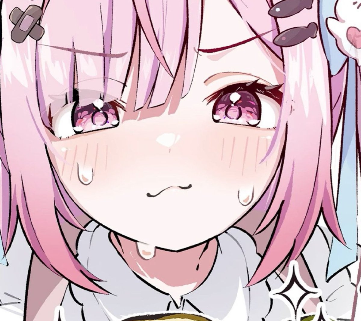 isiseli's tweet image. 今朝起きたら外が霧で真っ白になってて幻想的だった
写真に撮ったけど上手く写らなかった 💅