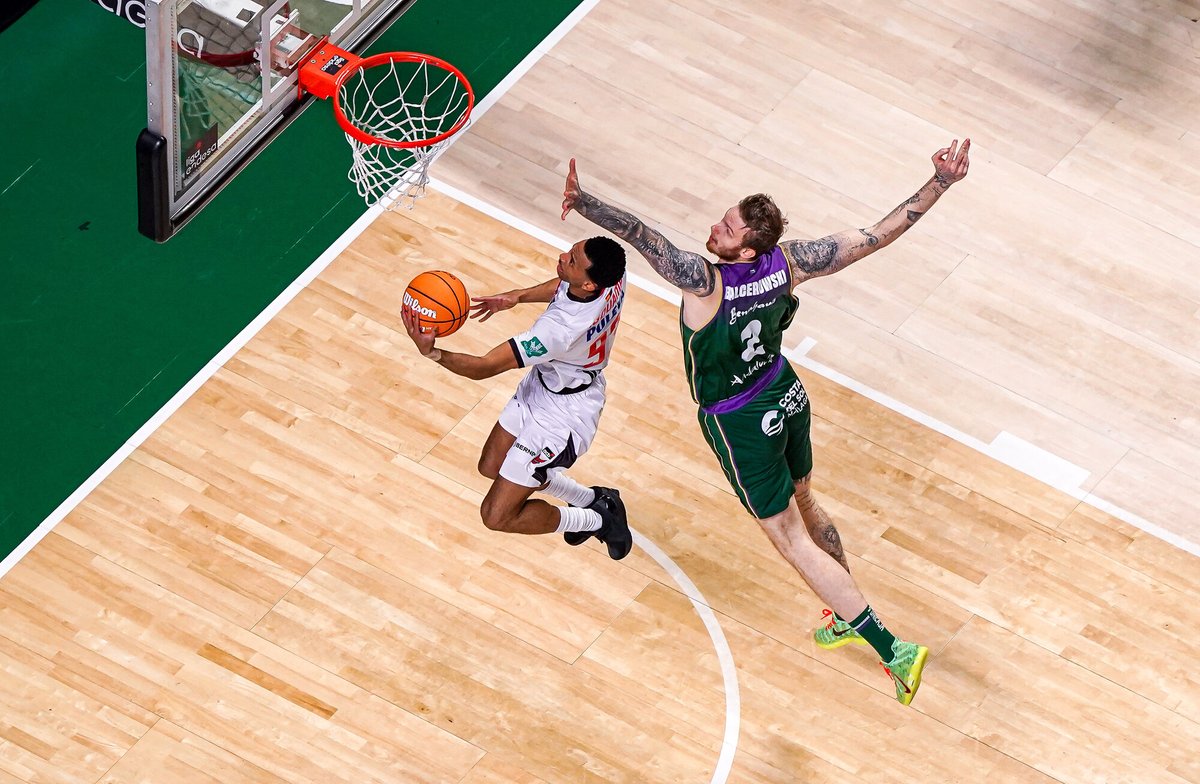 Be_BasketFr's tweet image. 👏 À peine arrivé en Espagne, Mehdy Ngouama frôle son record en carrière !

🔥 23 points face à Malaga, lors d'un duel avec... 4 Français sur le parquet 🇫🇷🇪🇸

🆕 bebasket.fr/a-peine-arrive…