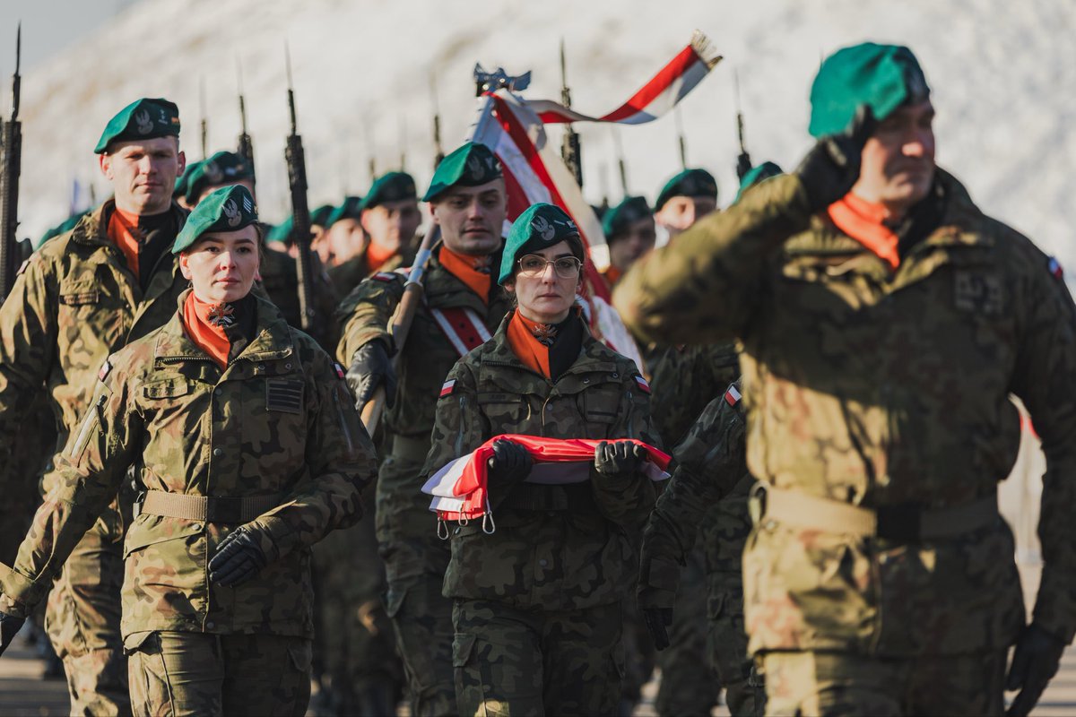 18 stycznia 1926 roku pierwsi polscy żołnierze objęli służbę na Westerplatte – miejscu, które stało się symbolem polskiej odwagi i niezłomności 🇵🇱 <a href="/gdansk/">Miasto Gdańsk</a> pamięta!

📷 Polski wartownik na Westerplatte - zdjęcie z przełomu lat 20. i 30. XX wieku, mat. Muzeum II Wojny Światowej