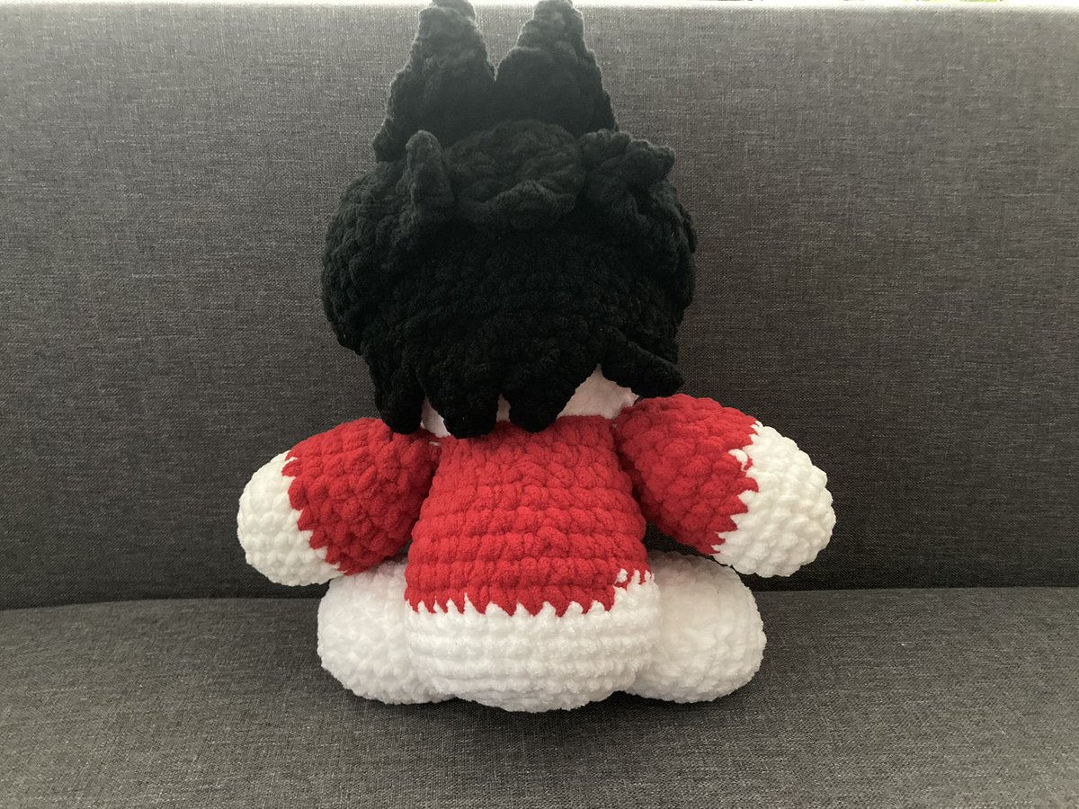 Dim_Sauce's tweet image. Crocheted big shot Spamton (I don’t sell patterns at the moment) #deltarune #spamton #spamtenna #crochet