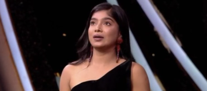 AdityaBadrinath's tweet photo. intha 4 mins ku than intha build up ah da? entrance song AV la sonningaley da? #biggbosstamil9 #biggbosstamil #BiggBoss9Tamil https://t.co/za3RWODXn2