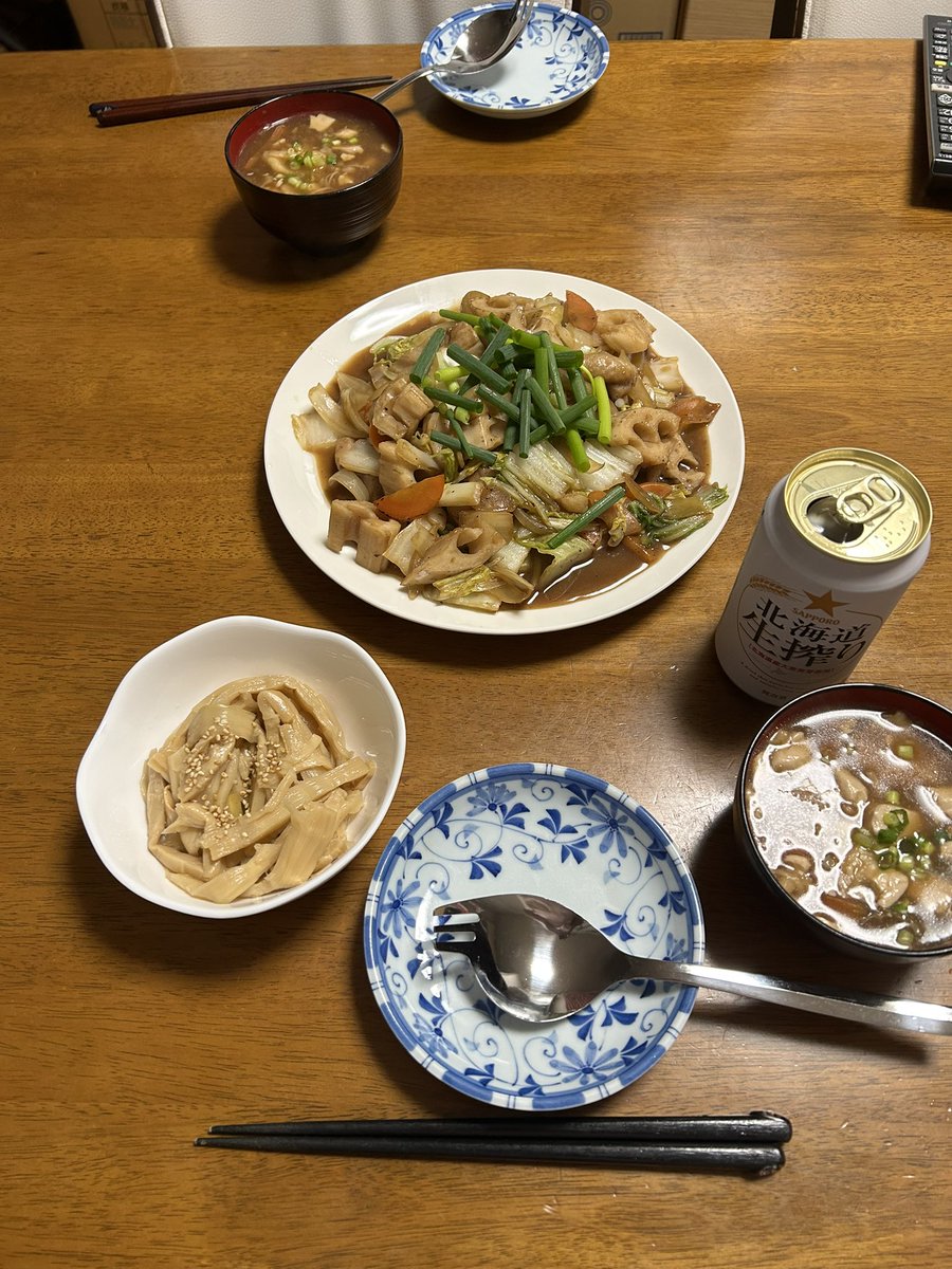 お疲れ様でした！
ビールビール🍺ヽ(´ー｀)

どんなに水分飛ばしても、黒酢あんに白菜は入れちゃダメ(｀Д´乂)